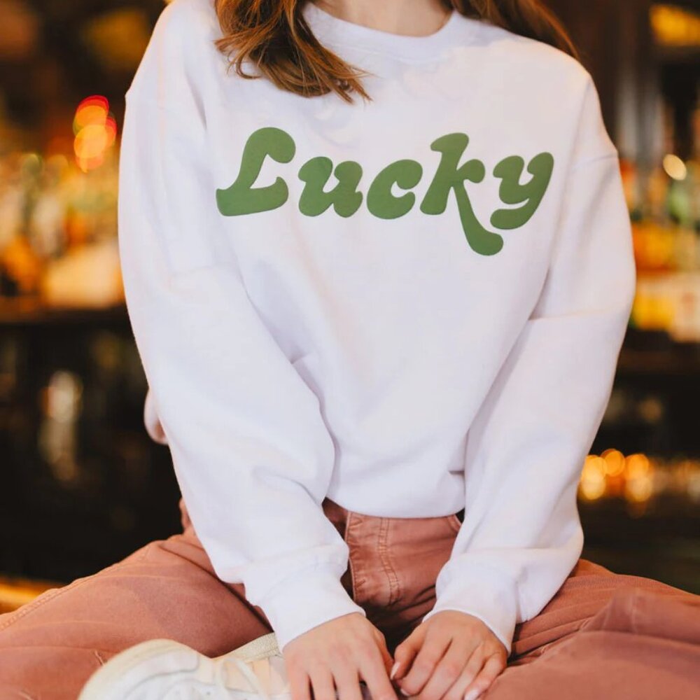Chicago St. Patrick's Day Lucky Oversized Sweatshirt White Alice & Wonder Small